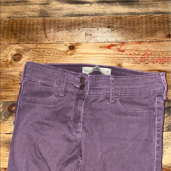 Hollister Crop Jeans, size 5 - Picture 2 of 3